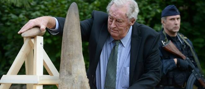 Mort du Kenyan Richard Leakey, chasseur de fossiles et defenseur des elephants