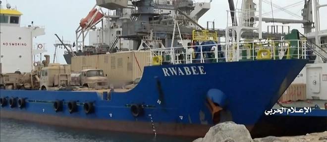 Les rebelles yemenites saisissent un bateau en mer Rouge