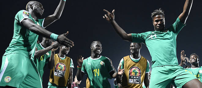 Les Lions de la Teranga, finalistes de la derniere edition, defaits par l'Algerie, font figure de grands favoris pour cette CAN 2021.
