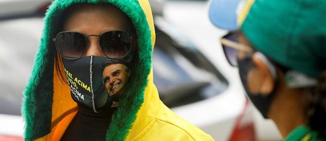 Bresil: Bolsonaro surmonte son occlusion intestinale