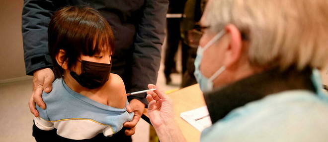 72 000 jeunes Francais ages de 5 a 11 ans ont recu une premiere dose du vaccin anti-Covid. 
