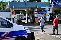 Guadeloupe: le patron de l'h&ocirc;pital de Pointe-&agrave;-Pitre exfiltr&eacute; par la police