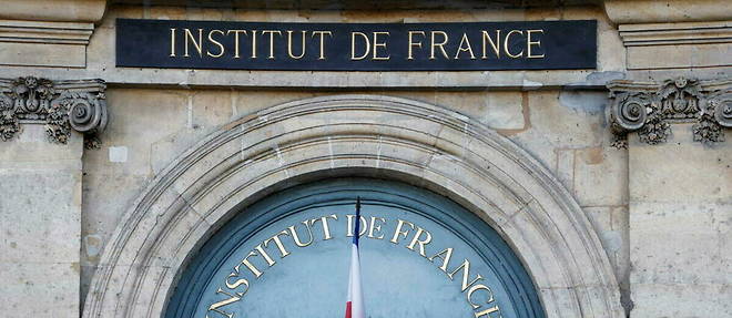 Le palais de l'Institut de France, siege de l'Academie francaise a Paris. 
