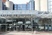 Le tribunal de Bobigny a condamné six policiers à des peines de prison suite à une interpellation réalisée en avril 2020.

