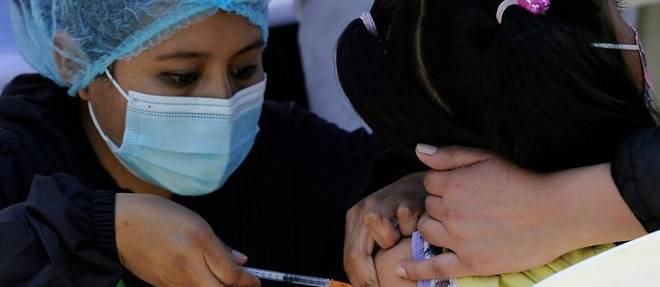 Covid: l'accord des 2 parents demande pour vacciner les 5-11 ans