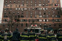 17 personnes, dont 9 enfants, sont mortes dimanche et une soixantaine ont été blessées dans l’incendie d’un immeuble du quartier du Bronx, à New York (image d'illustration).
