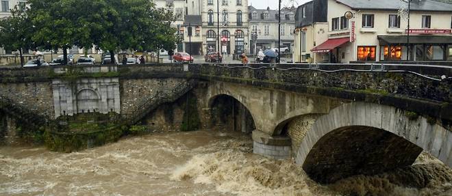 Crues dans le Sud-Ouest: alerte rouge levee dans les Landes et Pyrenees-Atlantiques