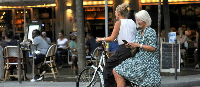 Le velo serait le mode de transport prefere des Parisiens (photo d'illustration).
