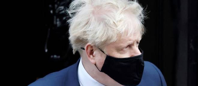Des "aperos du vendredi" allongent la liste des scandales visant Boris Johnson