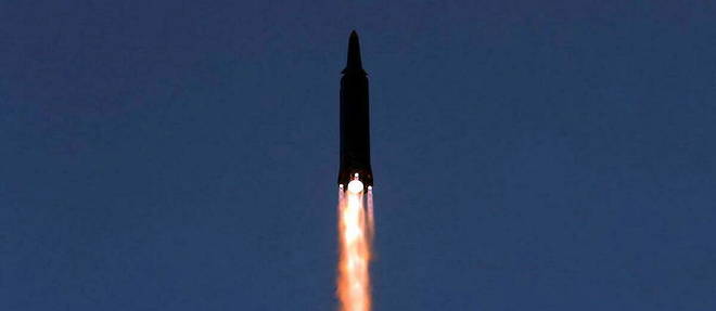 L'armee sud-coreenne a affirme lundi que la Coree du Nord avait lance un << projectile non-identifie >>. Il pourrait s'agir du quatrieme essai d'armement du mois pour ce pays dote de l'arme nucleaire. (image d'illustration)
