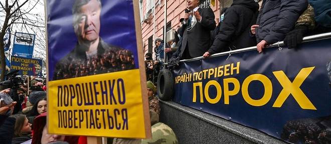 Ukraine : une caution de 30 millions d'euros reclamee pour l'ex-president Porochenko