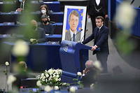 Un &laquo;&nbsp;fier Europ&eacute;en&nbsp;&raquo;&nbsp;: ultime hommage &agrave; David Sassoli au Parlement