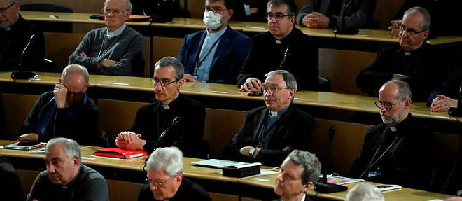 Bishops at the Convention of the Bishops of France.