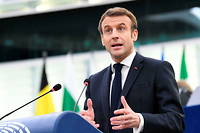 Le president francais Emmanuel Macron au Parlement europeen de Strasbourg, le 19 janvier 2022.
