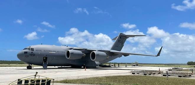 Les premiers avions d'aide d'urgence sont arrives aux Tonga