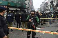 Pakistan: au moins deux morts et 22 bless&eacute;s dans l'explosion d'une bombe &agrave; Lahore