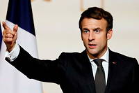 Emmanuel Macron, président, mais bientôt candidat ?
