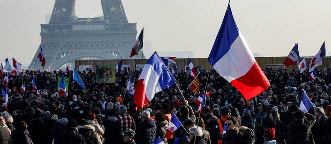Agression de journalistes de l'AFP : une enquete ouverte a Paris