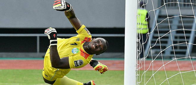Le Sierra-Leonais Mohamed Nbalie Kamara a ete l'une des revelations de ce tour de poules a la CAN 2022 au Cameroun. 
