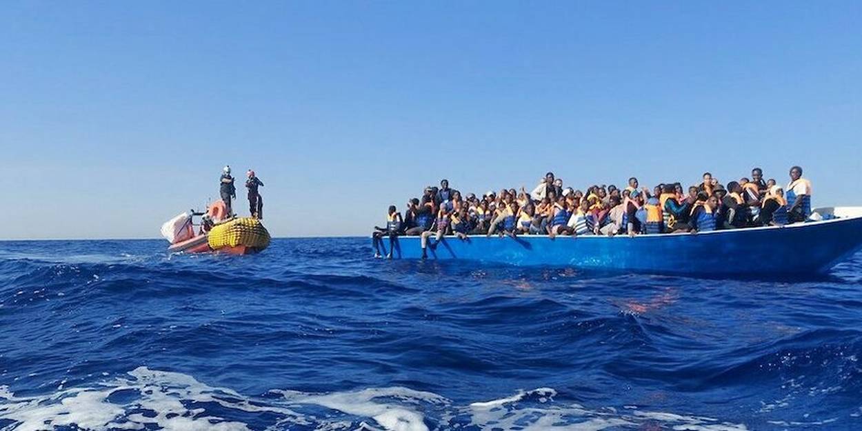 Migrants : Alerte En Méditerranée