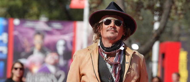 Pour Johnny Depp, ce role de Louix XV intervient en plein passage a vide.
