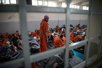 La prison Al Sina'a, à Hassaké, en octobre 2019. Plus de 3000 djihadistes d'une cinquantaine de nationalités y sont détenus.
