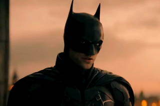 Robert Pattinson, dans «  The Batman »  de Matt Reeves. En salle le 2 mars prochain.
