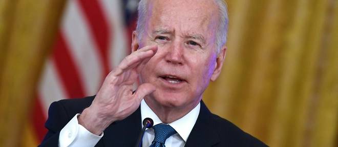 "Espece de connard": Joe Biden insulte un journaliste
