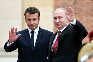 Le président français, Emmanuel Macron, et son homologue russe, Vladimir Poutine, le 29 mai 2017 à Versailles.
