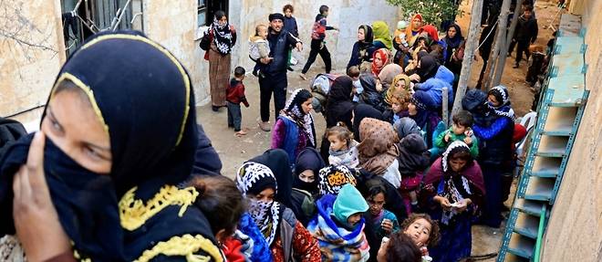 Syrie: des deplaces confrontes au froid et a la faim apres l'attaque de l'EI