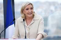 Marine Le Pen avec ses alli&eacute;s europ&eacute;ens &agrave; Madrid pour &eacute;teindre le feu fran&ccedil;ais