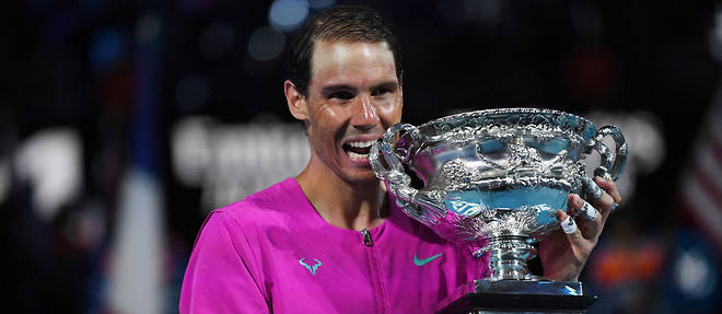 Rafael Nadal a renverse Daniil Medvedev (3-2) pour decrocher son 21e titre en grand chelem.
