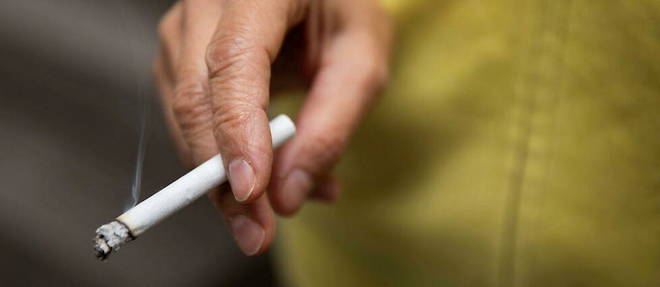 Un temps opposee au principe, la Haute Autorite de la sante a decide d'experimenter le depistage generalise du cancer du poumon chez les fumeurs.
