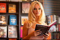&laquo;&nbsp;Pam&nbsp;&amp;&nbsp;Tommy&nbsp;&raquo;&nbsp;: la sextape de Pamela Anderson et de Tommy Lee valait-elle une s&eacute;rie&nbsp;?