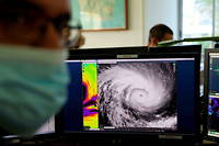 Cyclone Batsirai&nbsp;: 12 bless&eacute;s &agrave; La R&eacute;union, des marins secourus