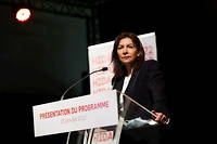 Depuis son entrée en campagne pour la présidentielle, la maire de Paris Anne HIdalgo enchaîne les déconvenues.
