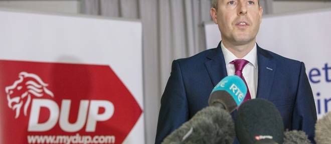 Le Premier ministre nord-irlandais annonce sa demission sur fond de grogne post-Brexit