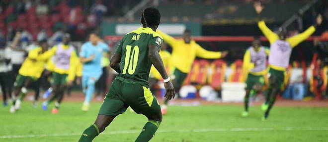 En prenant ses responsabilites avec un 2e penalty (victorieux) tire dans le meme match face au gardien egyptien Gabarski qui avait repousse sa premiere tentative, Sadio Mane a donne au football senegalais un nouveau destin.  
