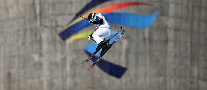 La Francaise Tess Ledeux, en finale de big air, lors des Jeux olympiques d'hiver de Pekin 2022 le 7 fevrier 2022.
