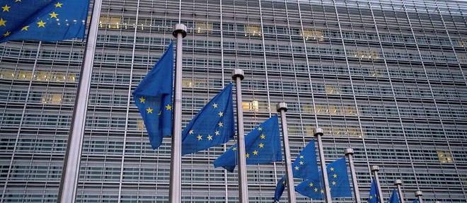La Commission europeenne a annonce mardi avoir informe la Pologne qu'elle allait prelever dans les fonds europeens qui doivent lui etre verses une amende pour non-respect d'une decision de la Cour de justice de l'UE. (image d'illustration)

