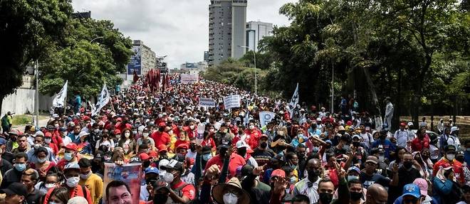 Venezuela: demonstration de force du pouvoir