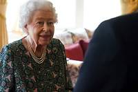 Elizabeth II confie avoir du mal &agrave; &quot;bouger&quot;