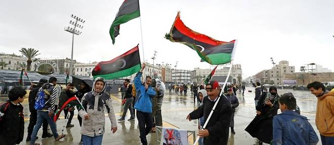 La Libye commemore la revolte contre Kadhafi en pleine crise politique