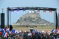 Au pied du mont Saint-Michel, Zemmour pr&eacute;sente sa nouvelle recrue et exalte la &quot;puissance&quot; de la France