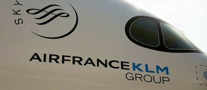 << Air France reevaluera regulierement la situation >>, a indique la compagnie.
