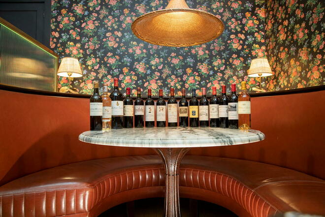 carte sur table, vin, bordeaux, restaurants ©  Duclot - la Vinicole