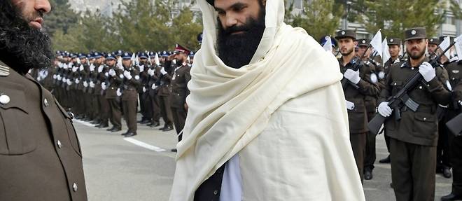 L'un des responsables talibans les plus secrets montre son visage