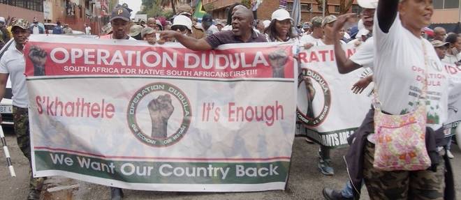 Operation dudula (<< repousser >>, en zoulou), le dernier mouvement xenophobe en date.
