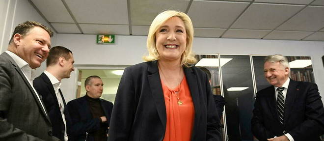 Selon l'institut Ifop, 42 % des Francais estimaient en fevrier que Marine Le Pen a la stature d'une presidente de la Republique... Ils n'etaient que 27 % en 2017.

