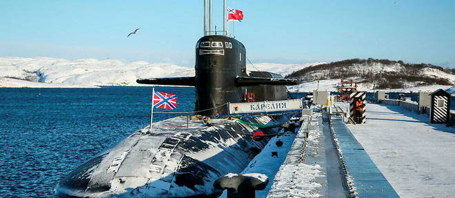 Le sous-marin nucleaire russe << Karelia >>, en 2021 a Mourmansk.
